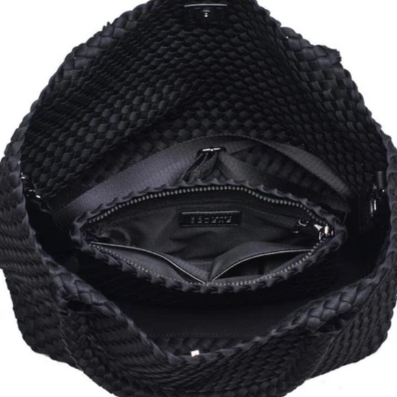 NWT Sol and Selene Sky's The Limit - Medium Tote in Black - Picture 8 of 8